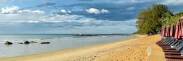 Khao Lak - Beach - Panorama Von frangipani.s